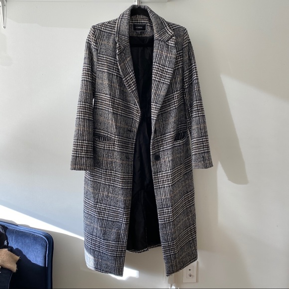 Le Chateau Plaid Coat - Picture 3 of 7